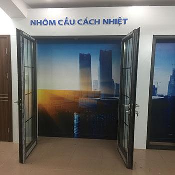 Cửa đi mở quay 2 cánh vách cố định